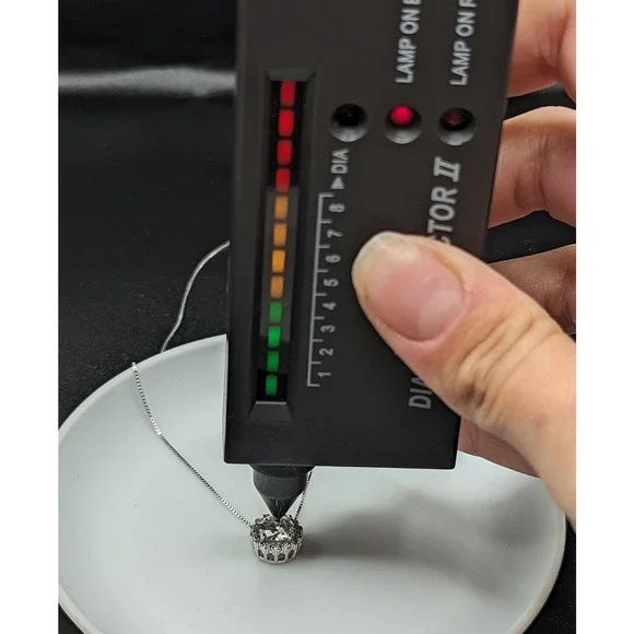 Certified 1 ct Genuine White Moissanite  necklace 925 Sterling silver 2. - Picture 5 of 8